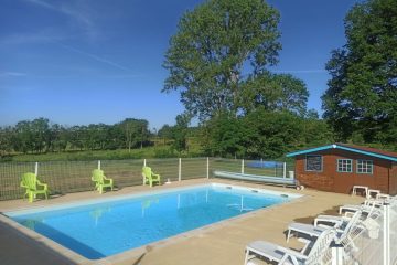 © Aire d'accueil et de services au Camping des Papillons - Camping des Papillons