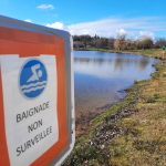 © Swimming - La Prade lake_Servant - Combrailles Auvergne Tourisme