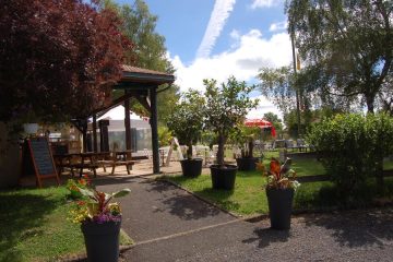 © Restaurant du Camping du Viaduc des Fades - SAS CAMPING DU VIADUC DES FADES