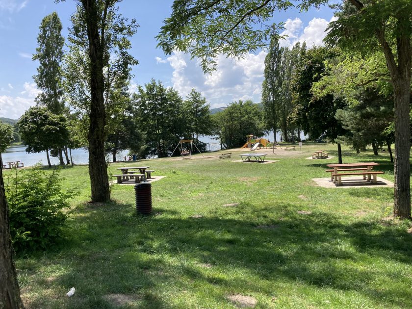 © Play area - Plan d'eau de Saint-Eloy-les-Mines - Ville de Saint-Eloy-les-Mines