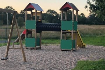 © Picnic area - L'Etang Philippe - Mairie St Gervais