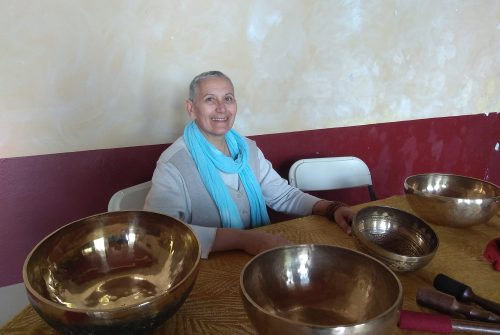 Sonotherapy singing bowls