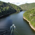 © Boat trip - Lac Fades-Besserve_Miremont - SMFB