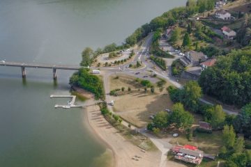 © Boat trip - Lac Fades-Besserve_Miremont - SMFB