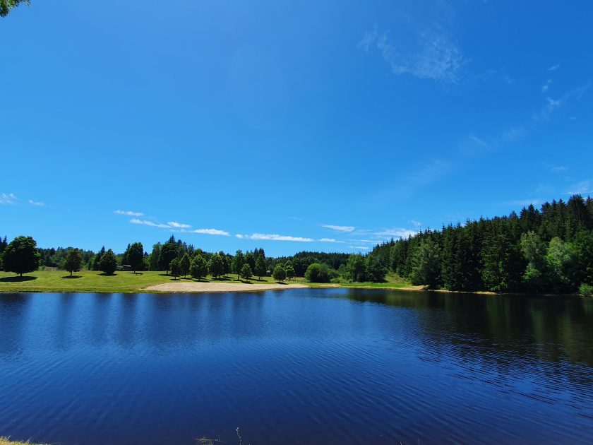 © Fishing site - Plan d'Eau Béal des Roziers - Mme Sibot